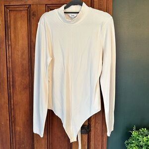 Knix - Cream Long Sleeve Bodysuit